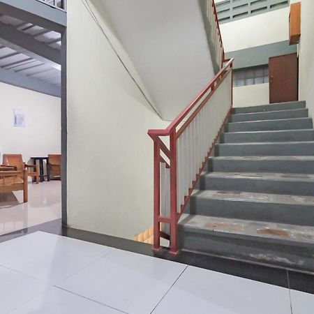 Reddoorz Syariah At Cigadung Raya Street 호텔 반둥 외부 사진